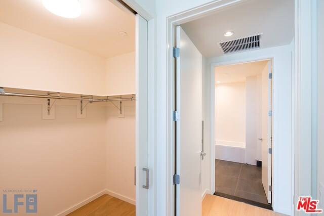 Building Photo - 889 Francisco St