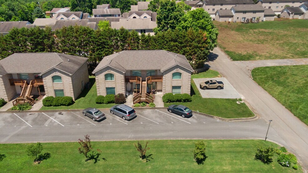 Building Photo - 22 Roks Pl