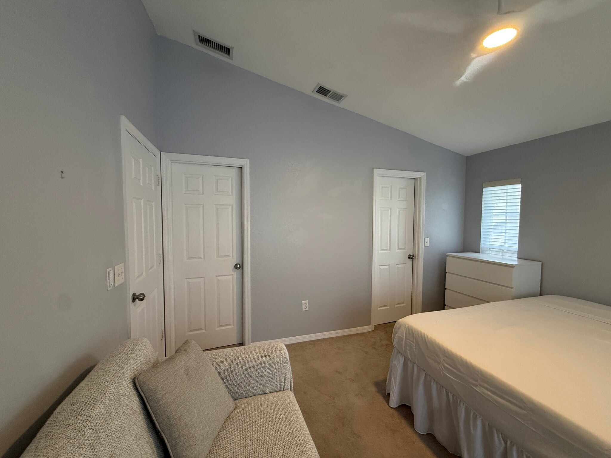 Building Photo - 8389 Wingate Dr