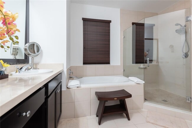 Building Photo - 9735 W 34th Ct