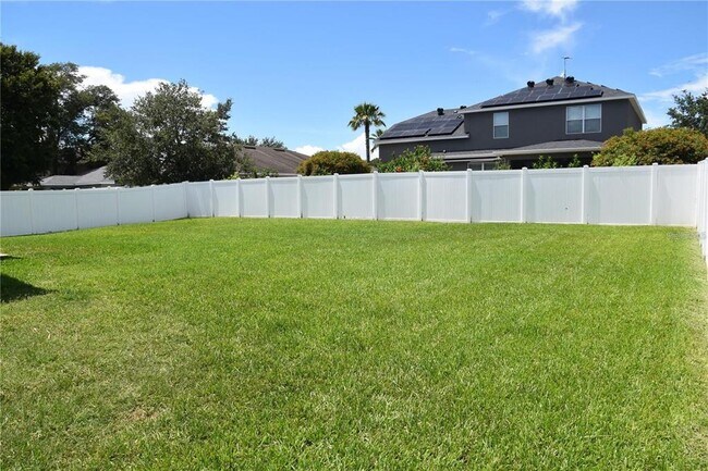 Building Photo - 711 Meadow Glade Dr
