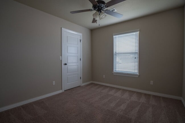 Building Photo - Charming 3 bedroom Home in Prairie Grove