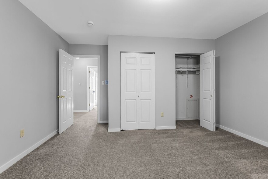 Building Photo - 363 Chickory Way
