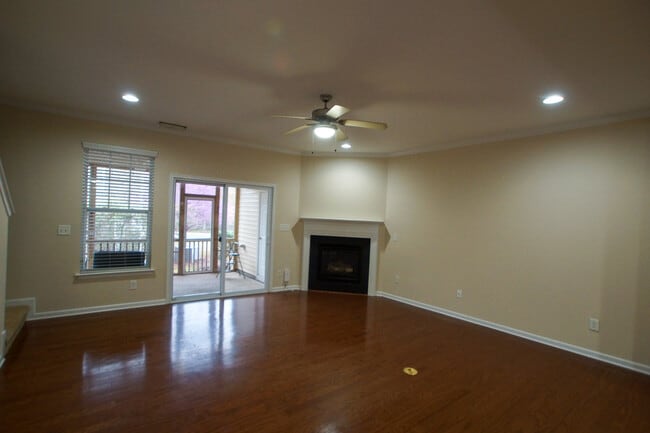 Building Photo - 2404 Swans Rest Way