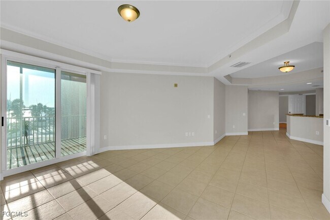 Building Photo - 2745 First St