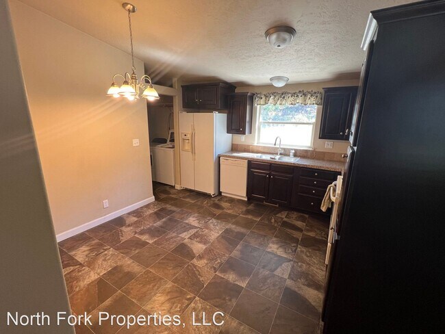 Building Photo - 2 br, 2 bath House - 89 E Prospectors Drive