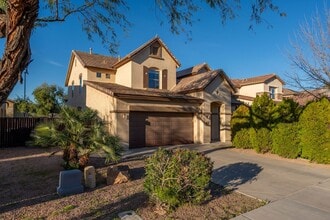 Building Photo - $3,500 For Lease Starting June 1, 2026 4 beds-2.5 Baths 2,421 Sq. Ft.  Amazing Gilbert 85298 Home...