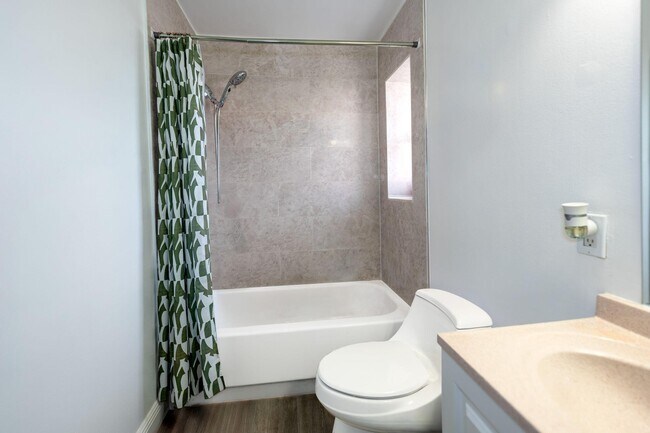 Building Photo - 3504 Waterview Cir