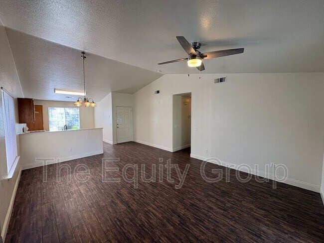 Building Photo - 4300 E Feemster Ave