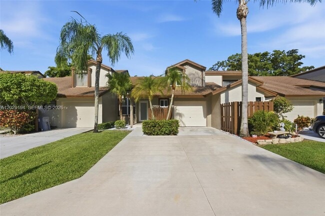 Building Photo - 22384 Thousand Pines Ln