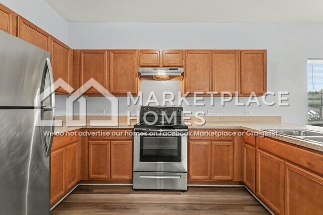 Building Photo - 5798 Westchase St