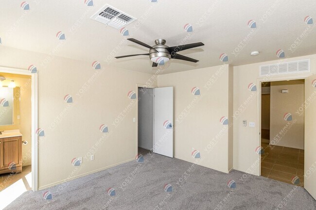 Building Photo - Beautiful home in SK Ranch!