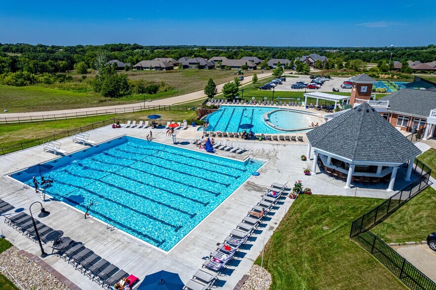 Nearby Pool - 1901 Wes Milligan Ln