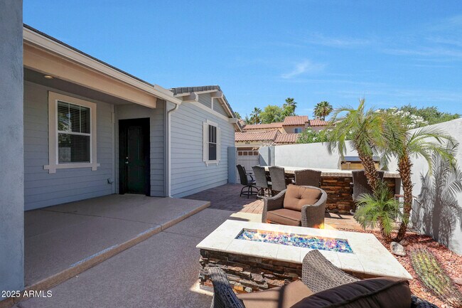 Building Photo - 21134 W Green St