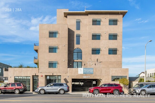 Building Photo - 3617 Venice Blvd.