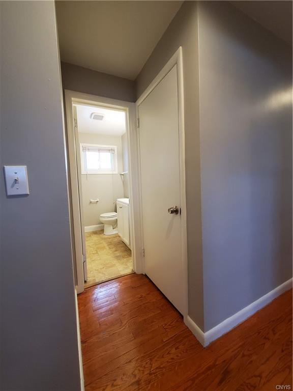 Building Photo - 1125 Salt Springs Rd