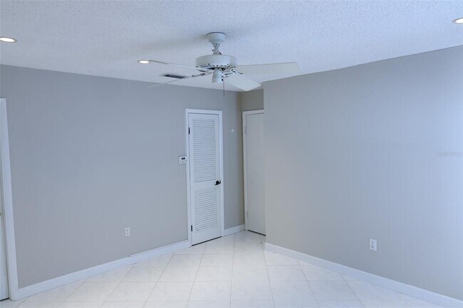 Building Photo - 3121 Bordeaux Ln