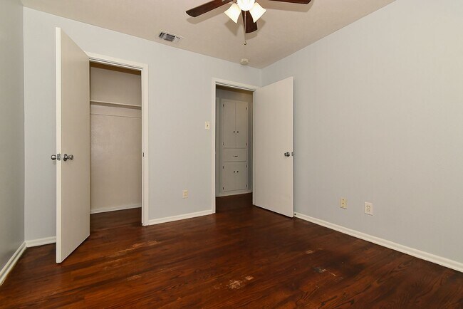 Building Photo - 6508 Finch-House