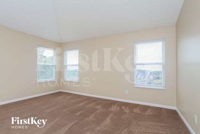 Building Photo - 6119 Spring Lake Dr
