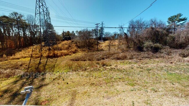 Building Photo - 1427 Grant Cir