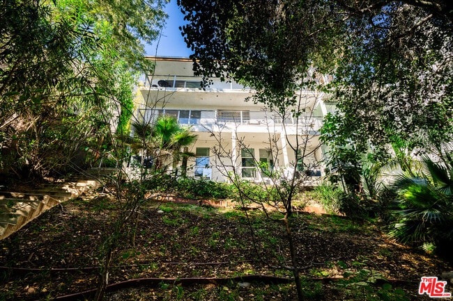 Building Photo - 2388 Kimridge Rd