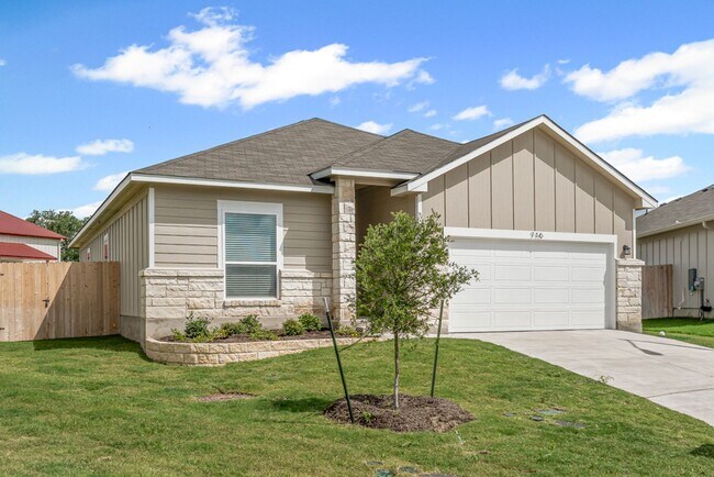 Building Photo - Modern Comfort Meets Style in Hartrick Ranch