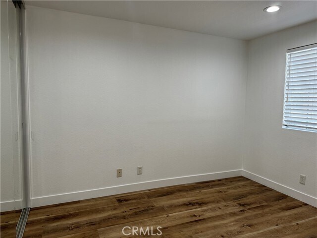 Building Photo - 414 Condor Ave