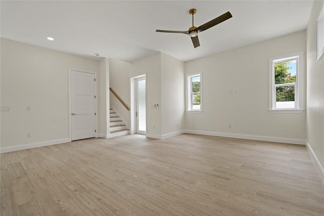 Building Photo - 1348 San Christopher Dr