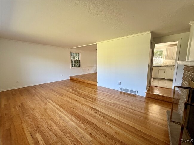 Building Photo - 106 Erregger Rd