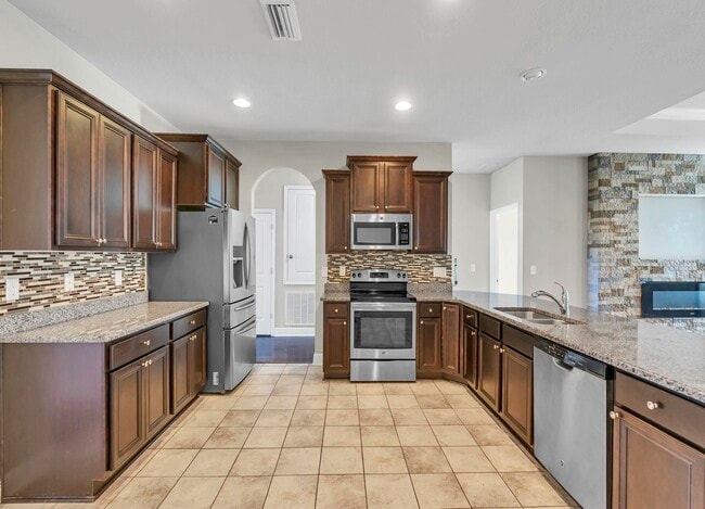 Building Photo - 3589 Autumn Woods Dr