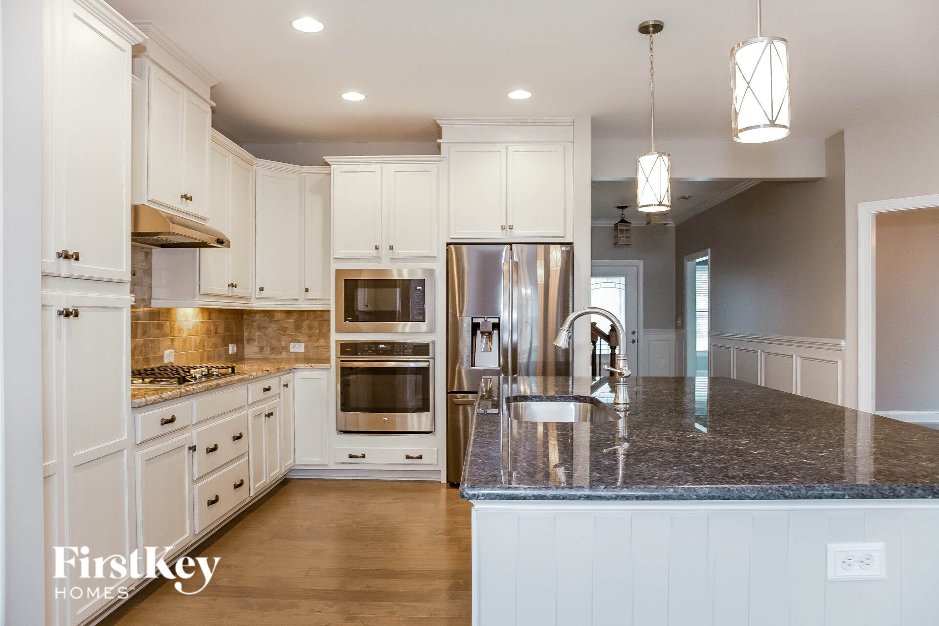 Building Photo - 740 Wood Lily Dr