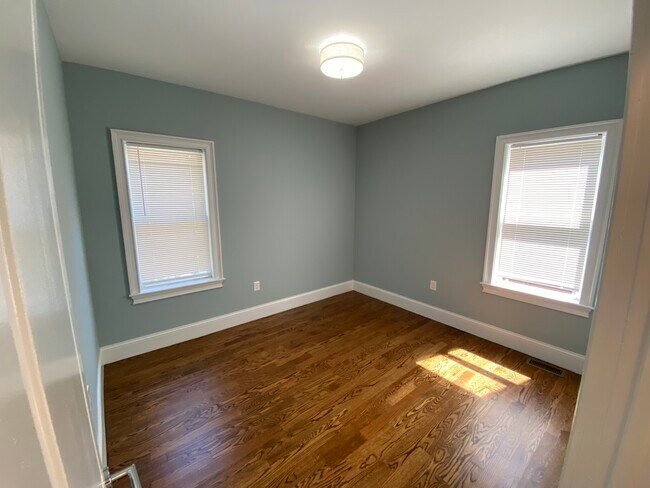Building Photo - 333 Highland Ave