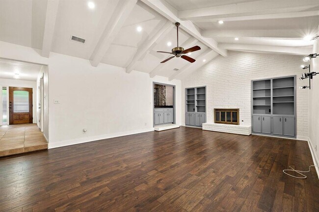 Building Photo - 11817 Millwright Pkwy