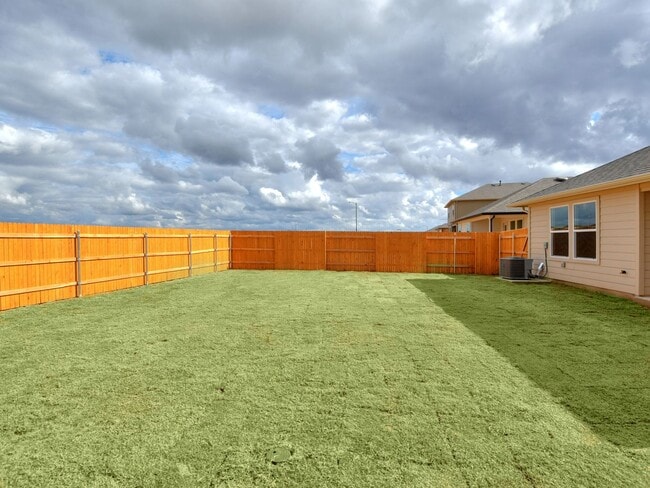 Building Photo - 3 BR/2 BA in BASTROP - 1489 SF in Pecan Park - Close to TESLA!