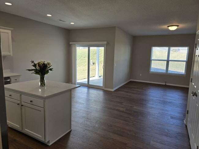 Building Photo - 12219 N Rhode Ct