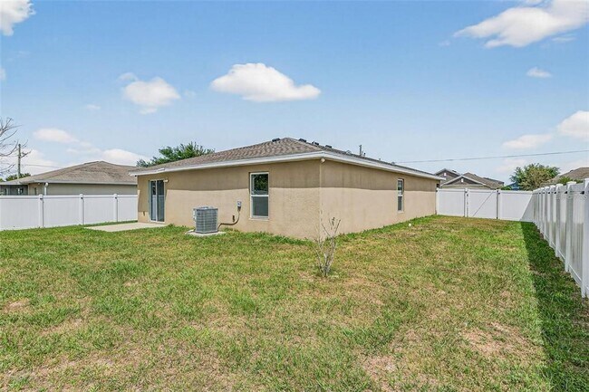 Building Photo - 842 Gila Way