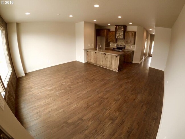 Building Photo - 179 N 44th Pl