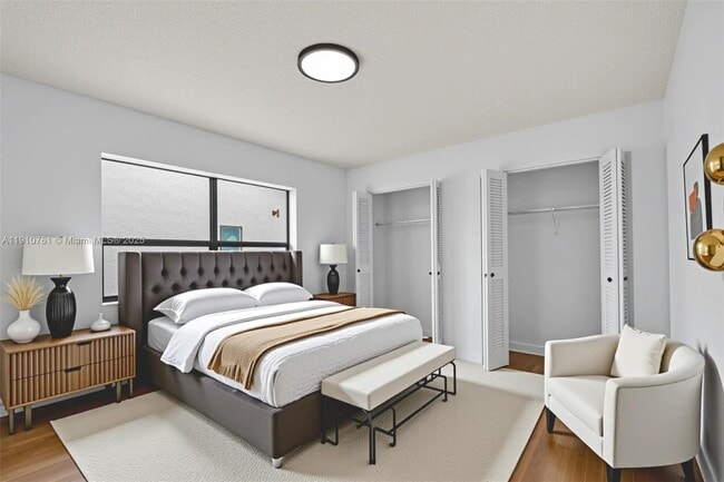 Building Photo - 9721 Majestic Way