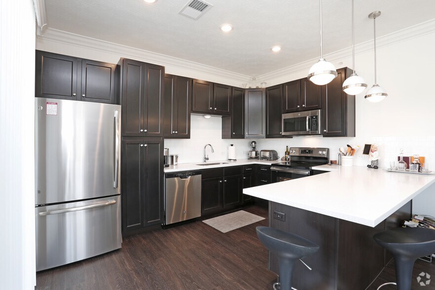 The Rivers Edge of Oakmont 300 Riverfront St Oakmont PA 15139