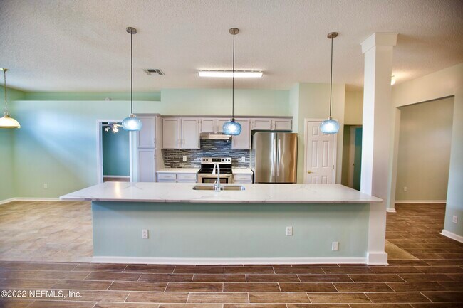 Building Photo - 4944 Greenland Hideaway Dr N