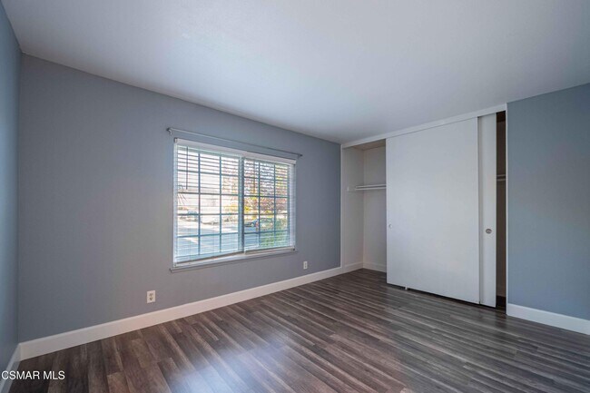 Building Photo - 2291 N Marter Ct