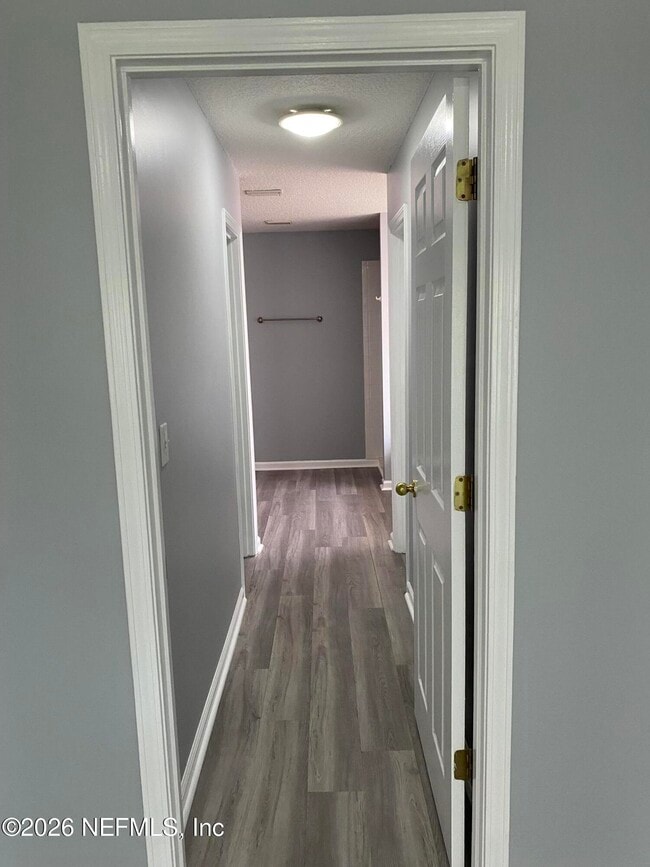 Building Photo - 1805 Forest Creek Dr