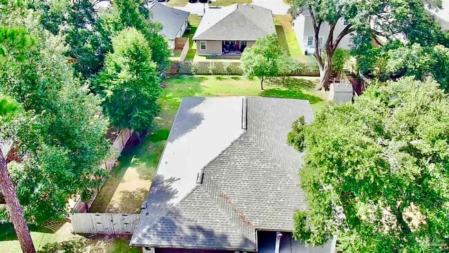 Building Photo - 163 Beland Rd