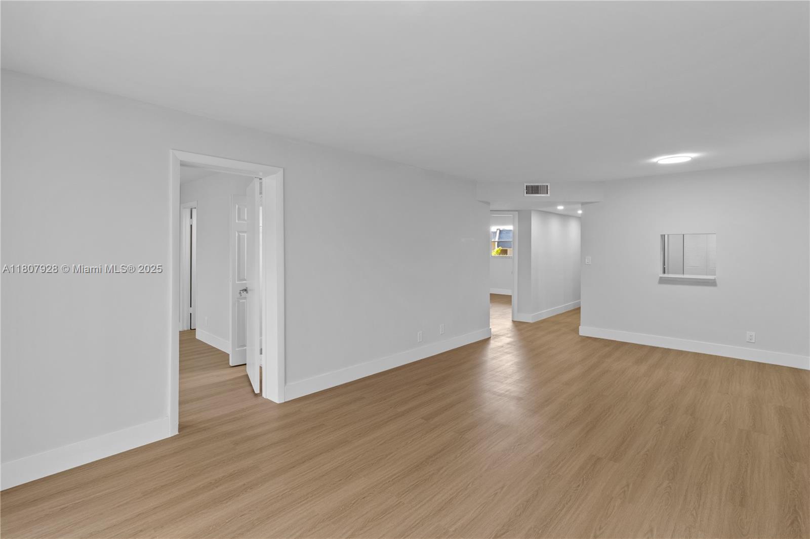 Building Photo - 7900 Colony Cir S