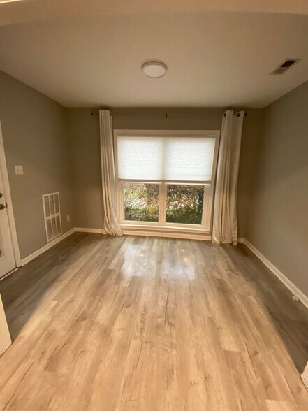 Building Photo - 10300 Appalachian Cir