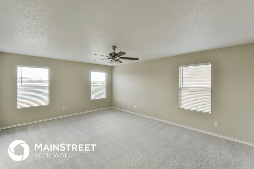 Building Photo - 338 Spruce Breeze