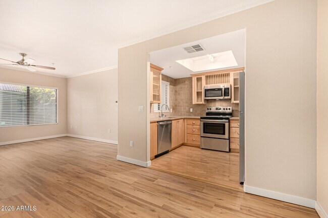 Building Photo - 7575 E Indian Bend Rd