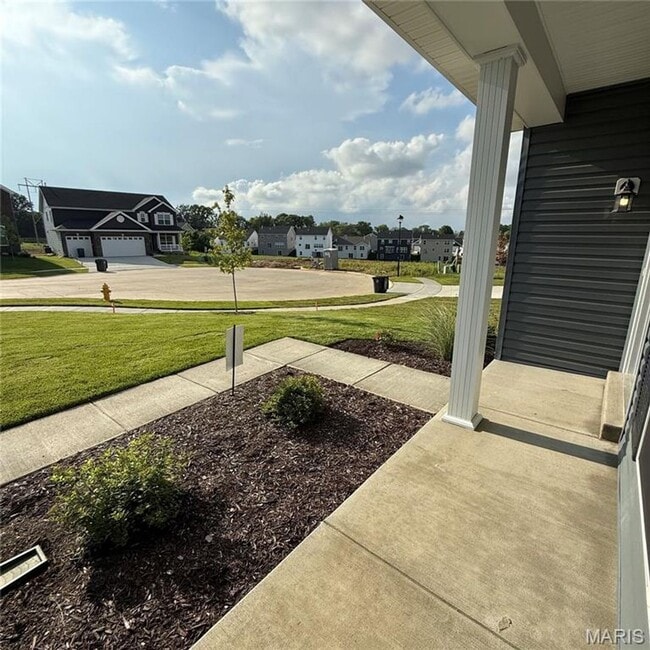 Building Photo - 302 Windmill View Court