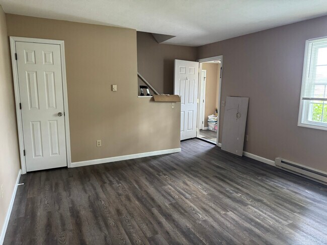 Building Photo - 174 Williams Ave