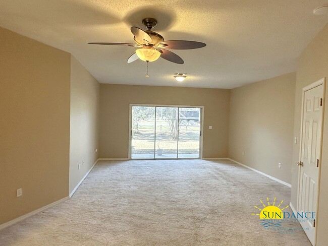 Building Photo - 3 Bedroom Townhome with Community Pools, Dock & Beach Access in Hidden Bay Village!